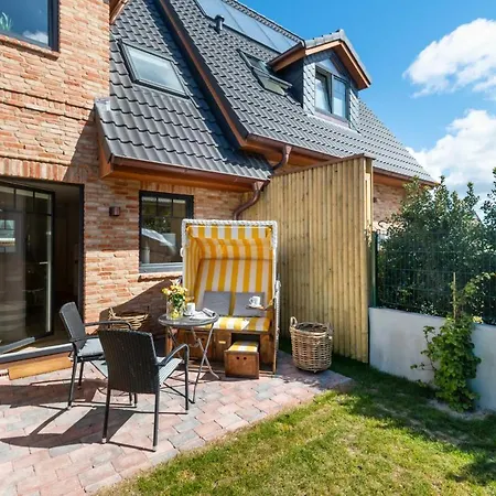 Moewennest Holiday home *